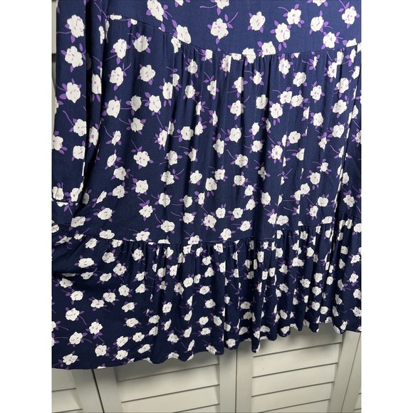 J. Crew Floral Long Sleeve Tiered Ruffle Dress Size Medium In Scattered Peony - Picture 7 of 13